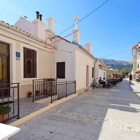 Studio Mihovil Baška Exterior foto